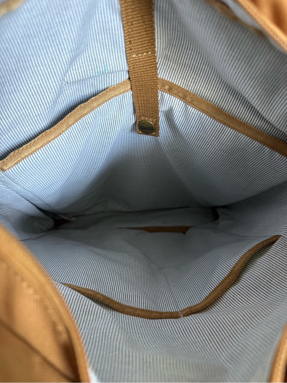 Carhartt Women's Hybrid Duck Brown Convertible Backpack - Picture 8 of 9